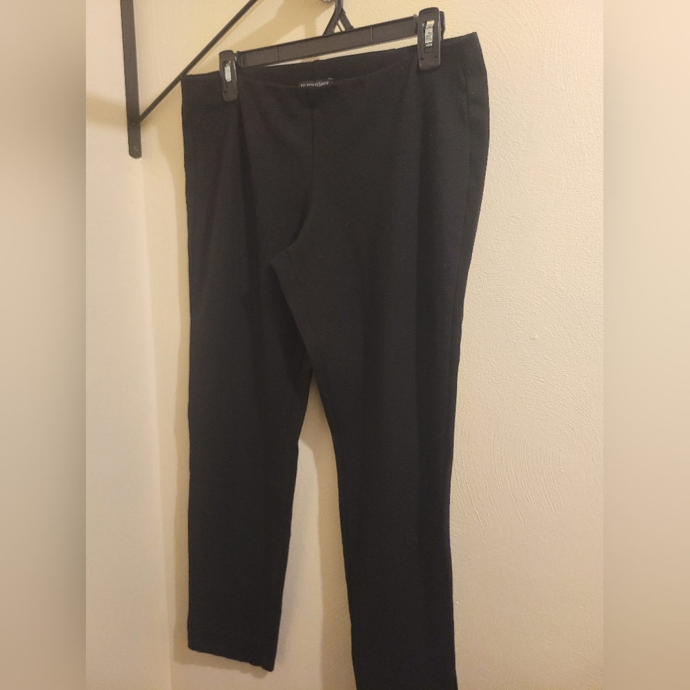 Eileen Fisher Black Ankle Pants